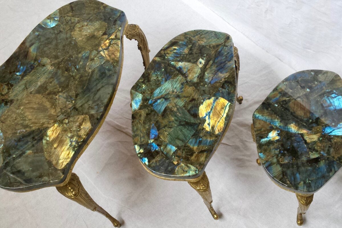 Tables gigognes en Labradorite style Louis XV