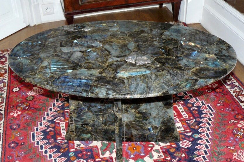 Table basse en labradorite