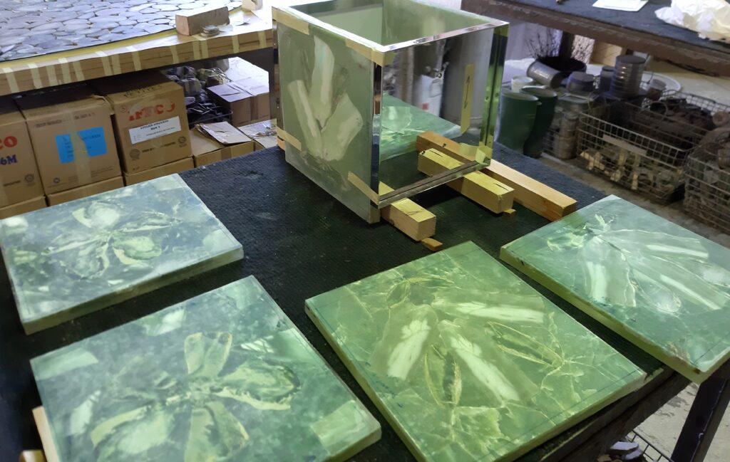 Crafting of a jade luminous cube